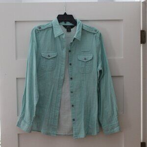 Woolrich Jean Looking Button Up Womens Large